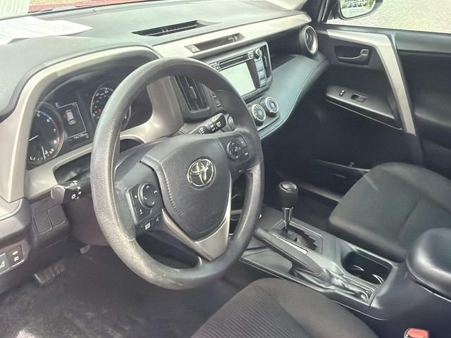 Used 2018 Red Toyota LE image 30