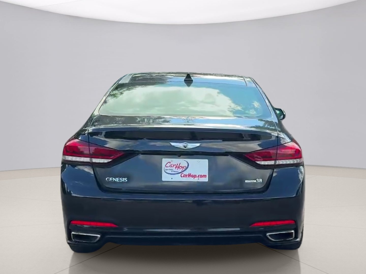 Used 2015 Black Hyundai AWD image 4
