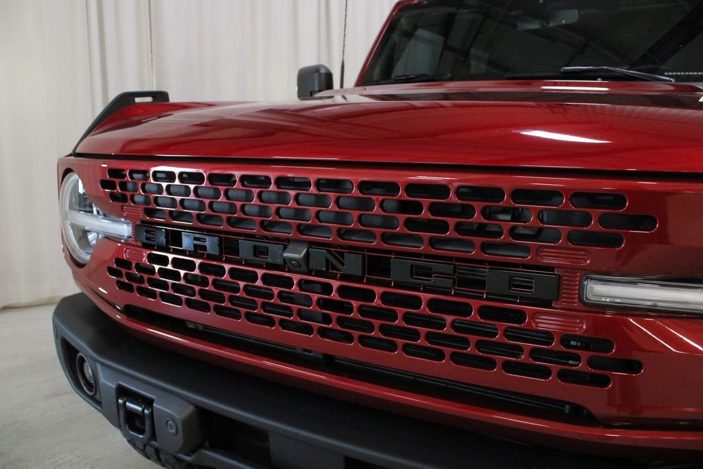 Used 2025 Ruby Red Metallic Ford Badlands image 30