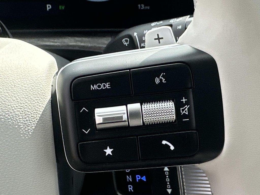 New 2026 Silver Hyundai Calligraphy image 26