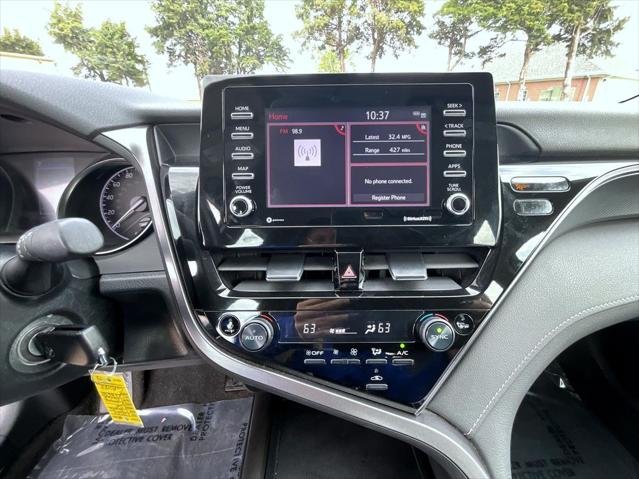 Certified Used 2024 ICE CAP Toyota  image 12