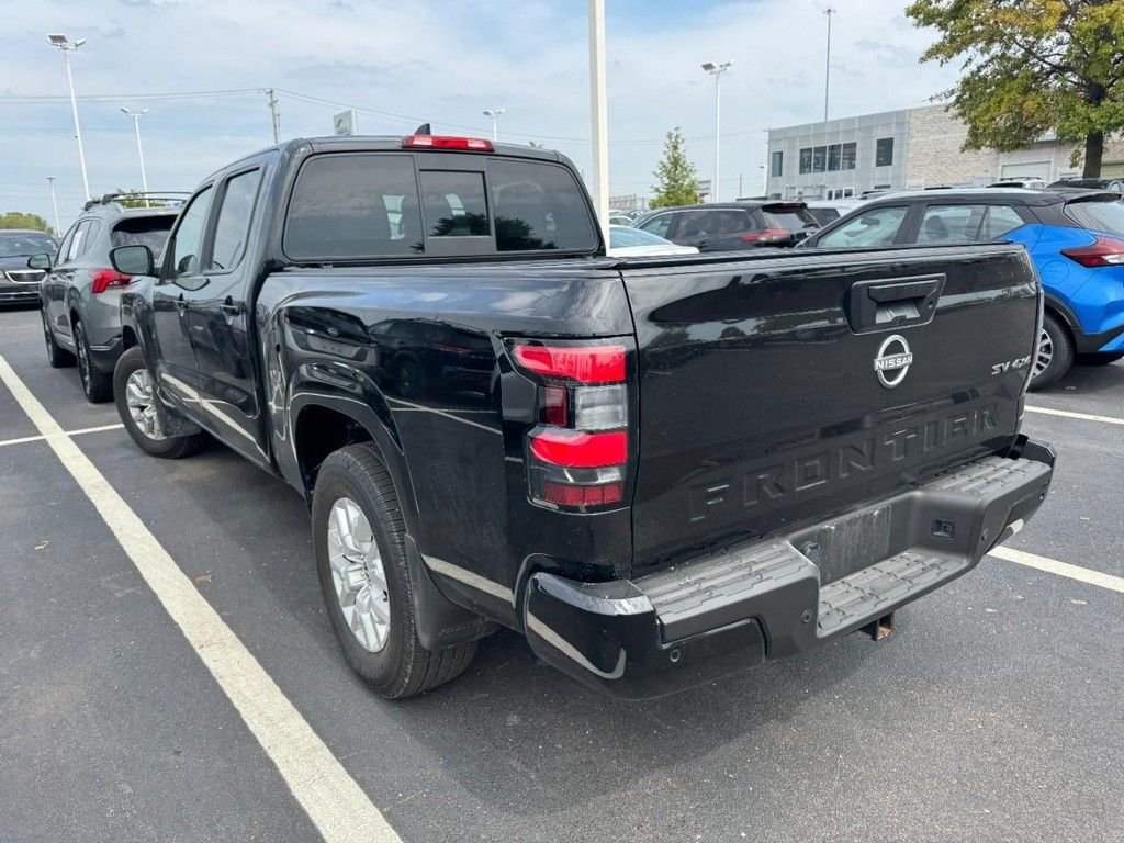 Used 2022 Black Nissan SV image 4