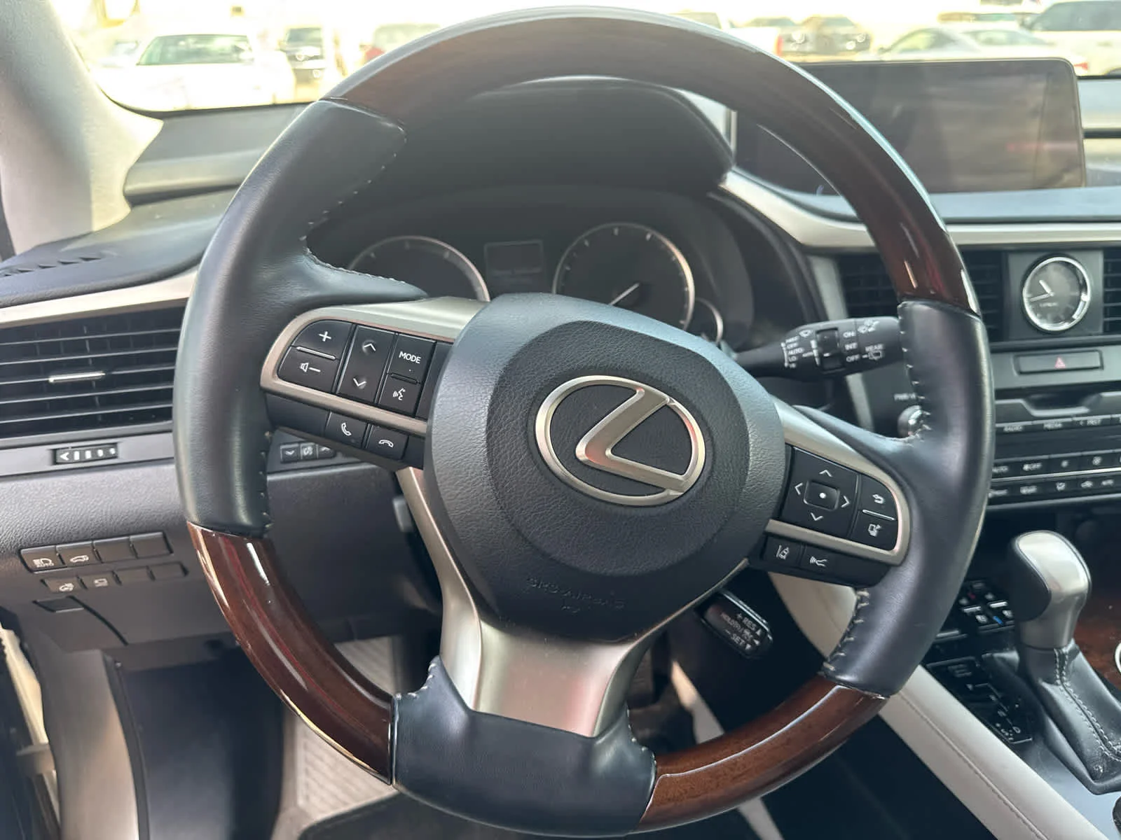 Certified Used 2019 Atomic Silver Lexus  image 11