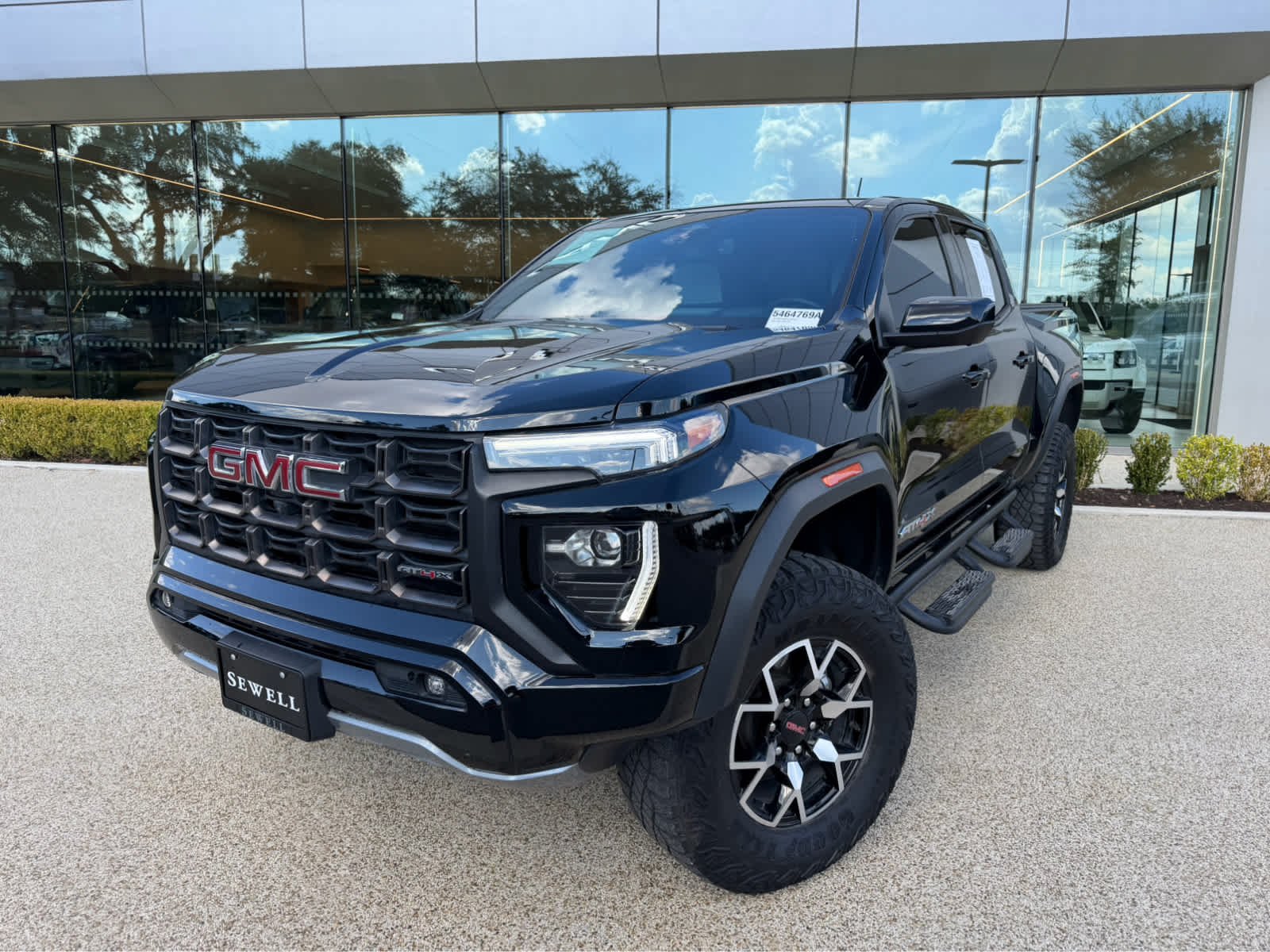 2023 GMC Canyon AT4X