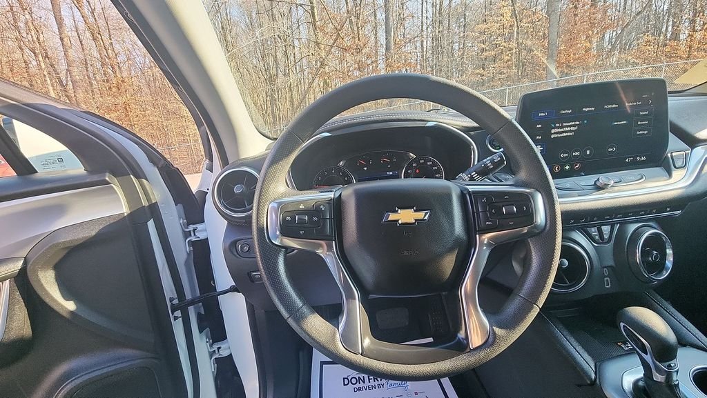 Used 2024 White Chevrolet LT image 18