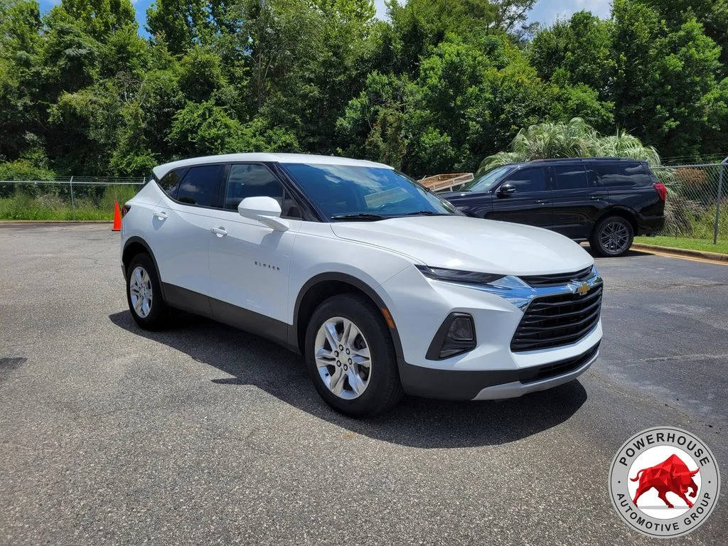 Used 2020 White Chevrolet LT image 8