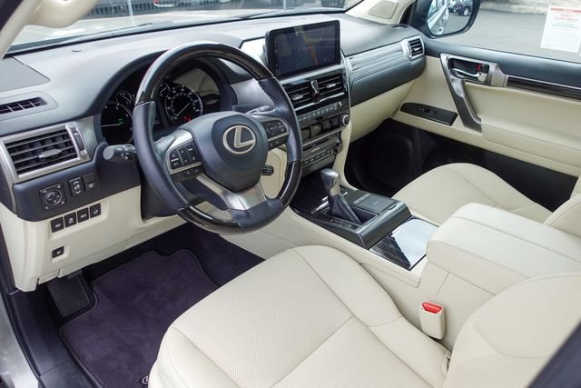 Used 2023 Silver Lexus 460 image 13