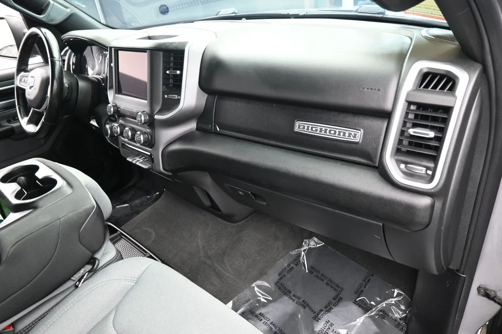 Used 2021 Billet Silver Metallic Clearcoat Ram Big Horn/Lone Star image 41