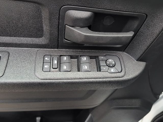 2025 RAM Ram 3500 Chassis Cab Tradesman - Photo 14