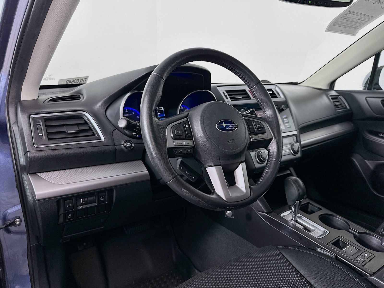 Used 2015 Twilight Blue Metallic Subaru 2.5i Premium image 9