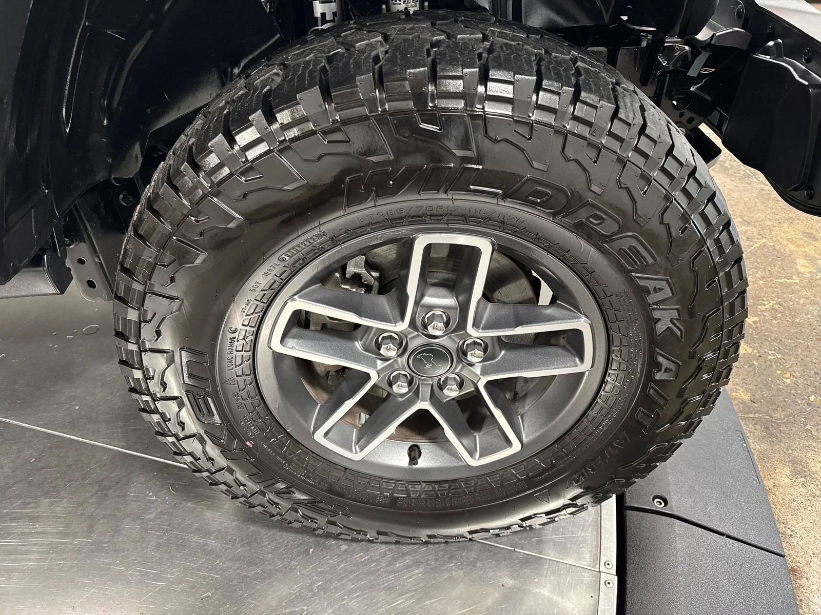 Used 2026 Bright White Clearcoat Jeep Mojave image 14