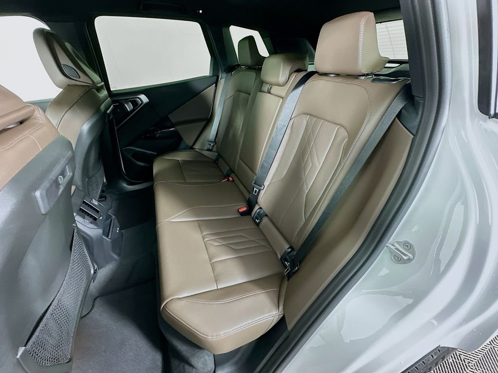 New 2026 Mineral White Metallic BMW 30 xDrive image 17