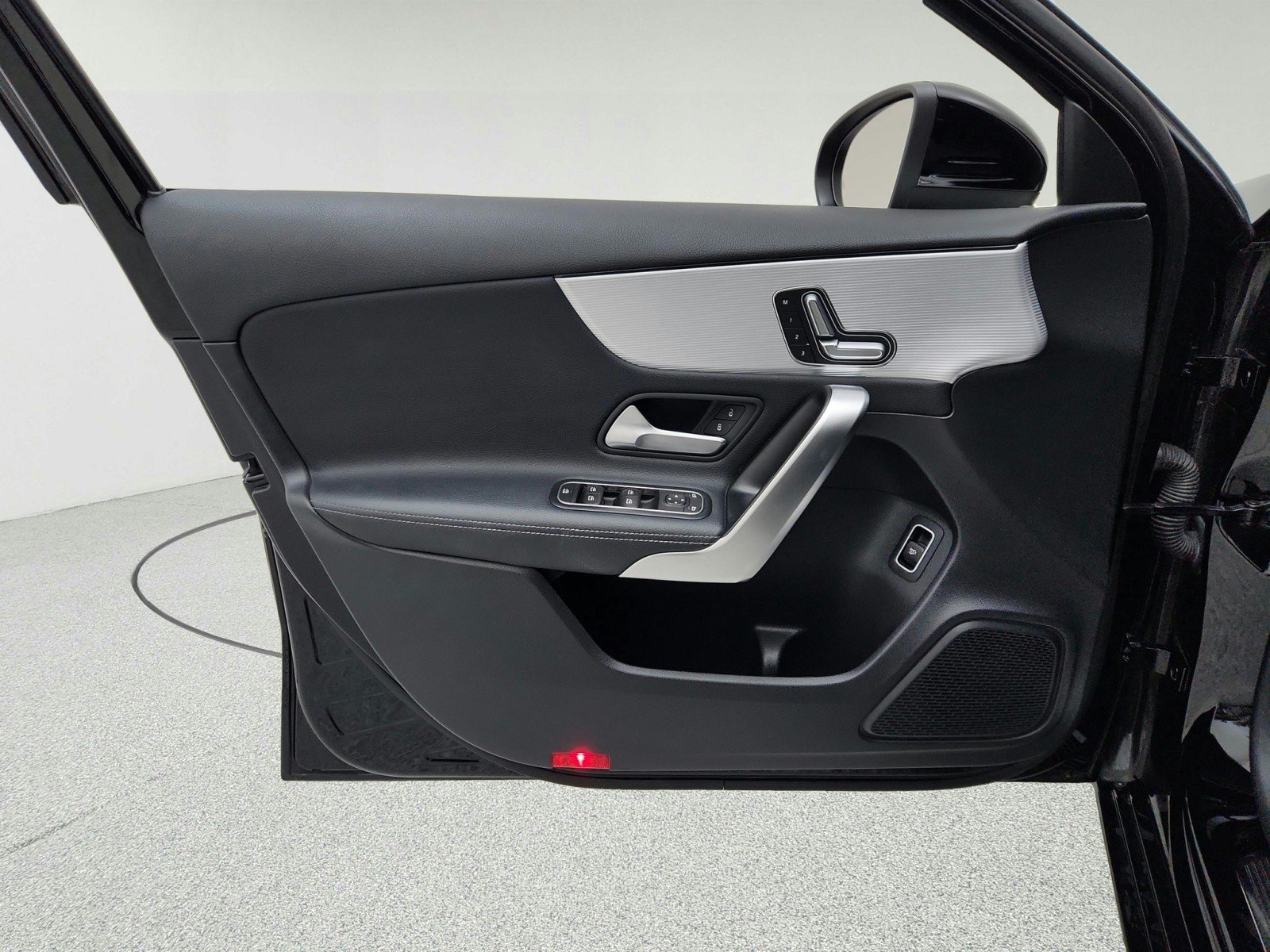 Used 2020 Night Black Mercedes-Benz A 220 image 26