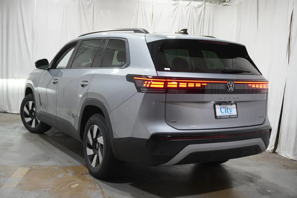 New 2027  Volkswagen SE image 7