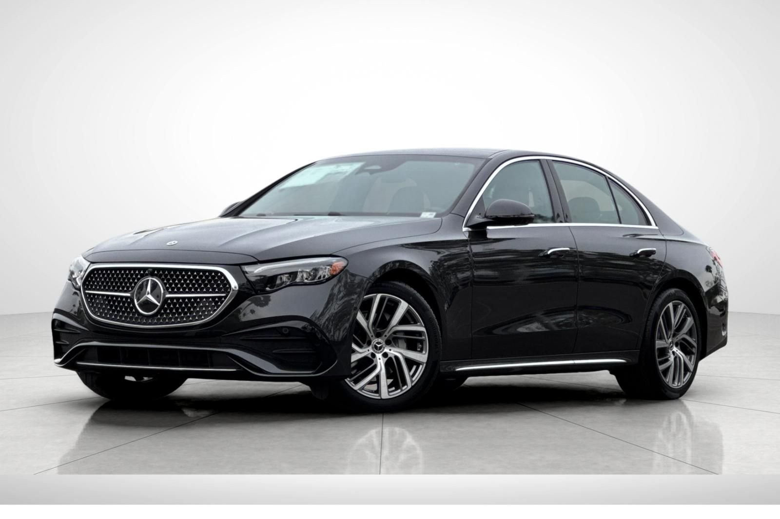 Courtesy Vehicle 2026 E 350 Sedan