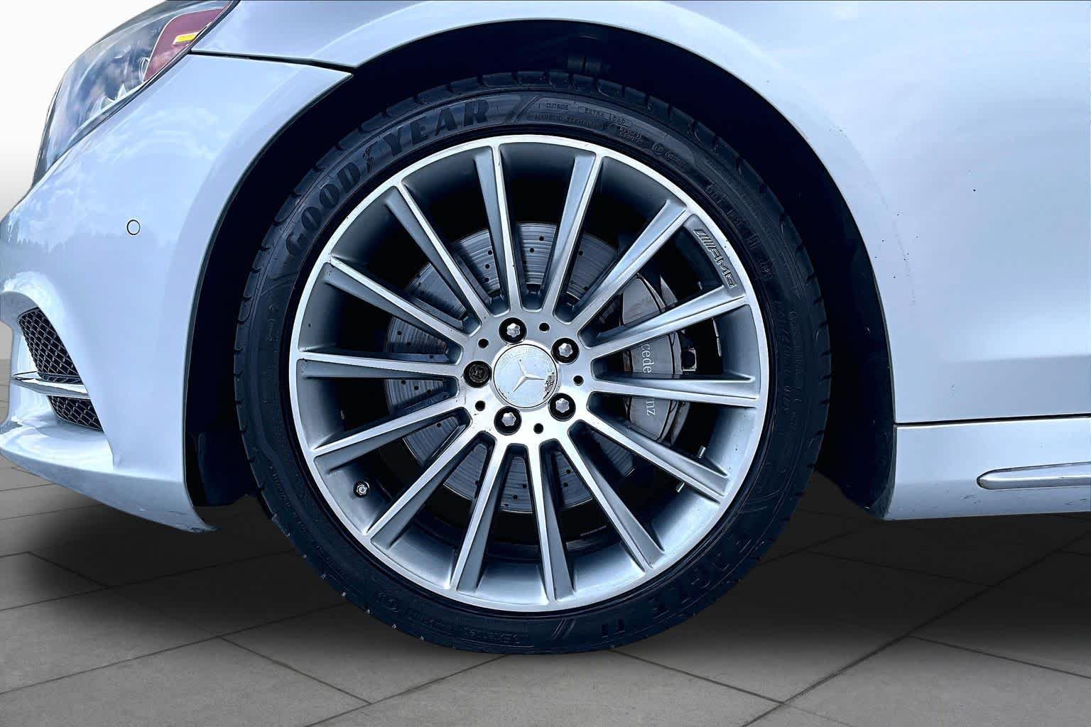Used 2016 Iridium Silver Metallic Mercedes-Benz S 550 image 10