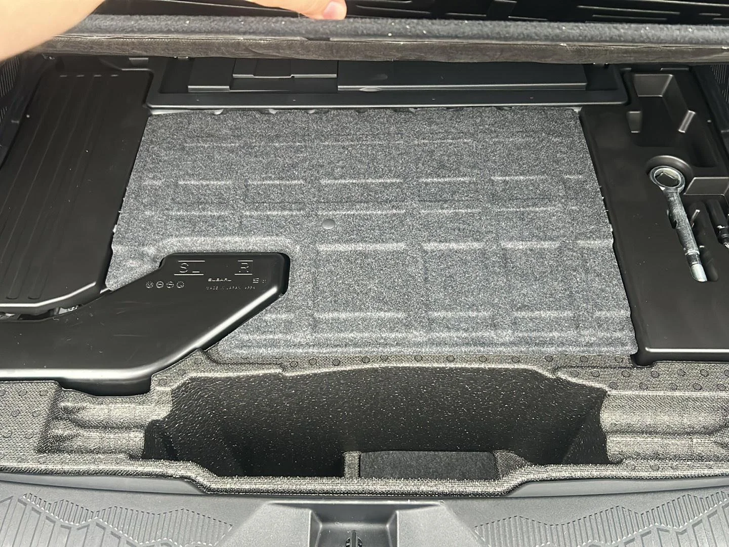 Used 2025  Subaru  image 12