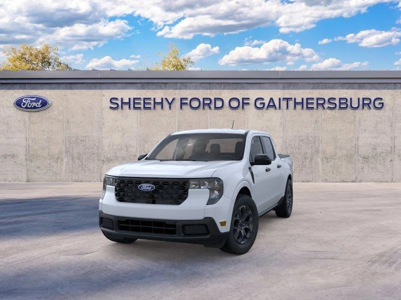 New 2026 Space White Metallic Ford XLT image 3