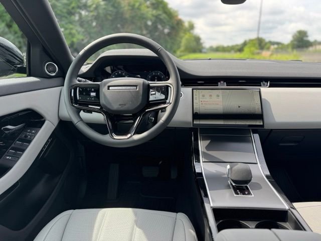 New 2026 Santorini Black Land Rover S image 13