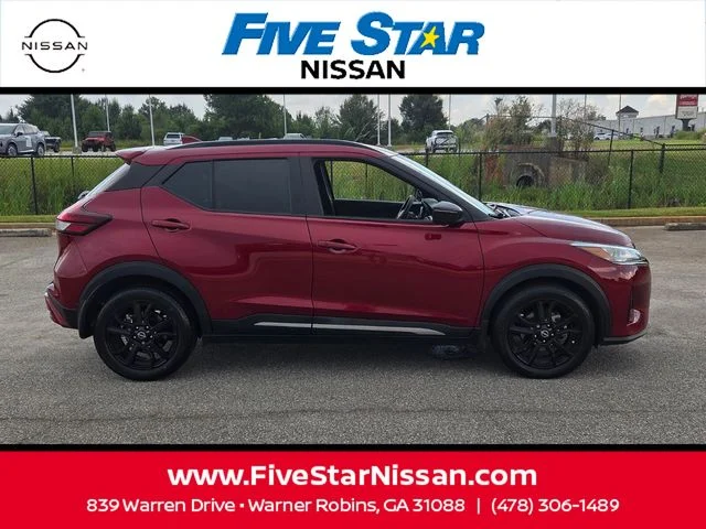 Used 2023 Red Nissan SR image 15