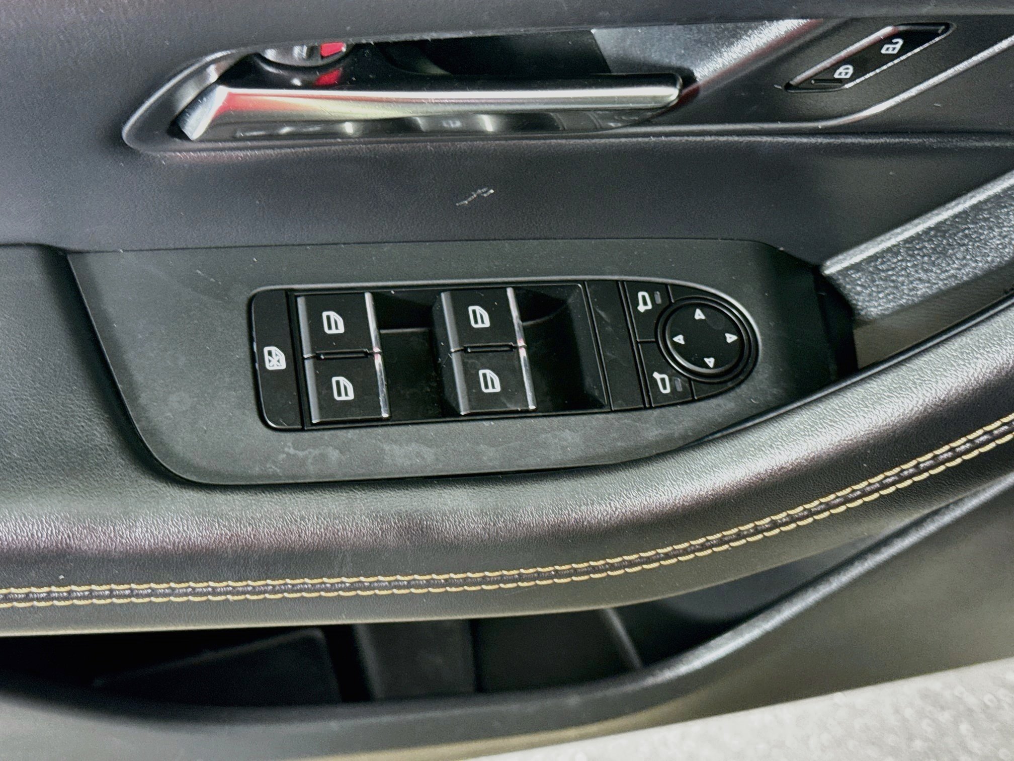Used 2024 Rhodium White Premium Mazda 3.3 Turbo Preferred image 18