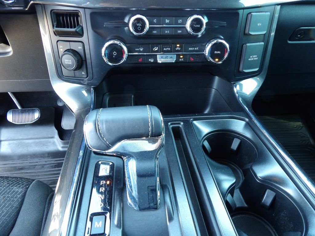 Used 2023 Oxford White Ford XLT image 23