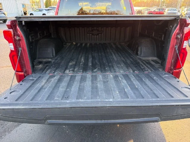Used 2026 Radiant Red Tintcoat Chevrolet RST image 5