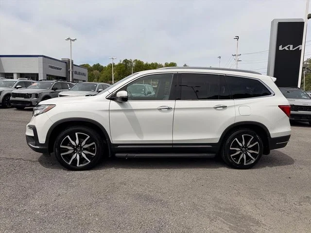 Used 2022 White Honda Elite image 4