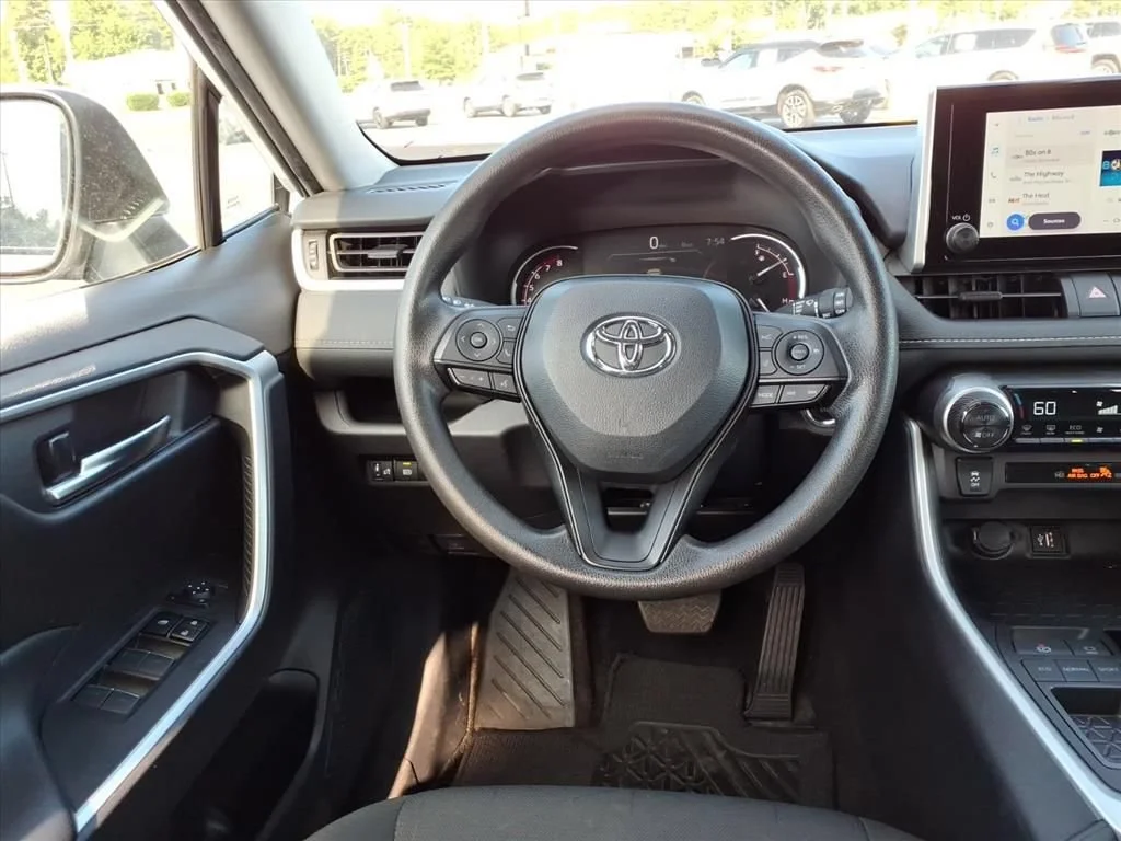 Used 2024 White Toyota XLE image 23