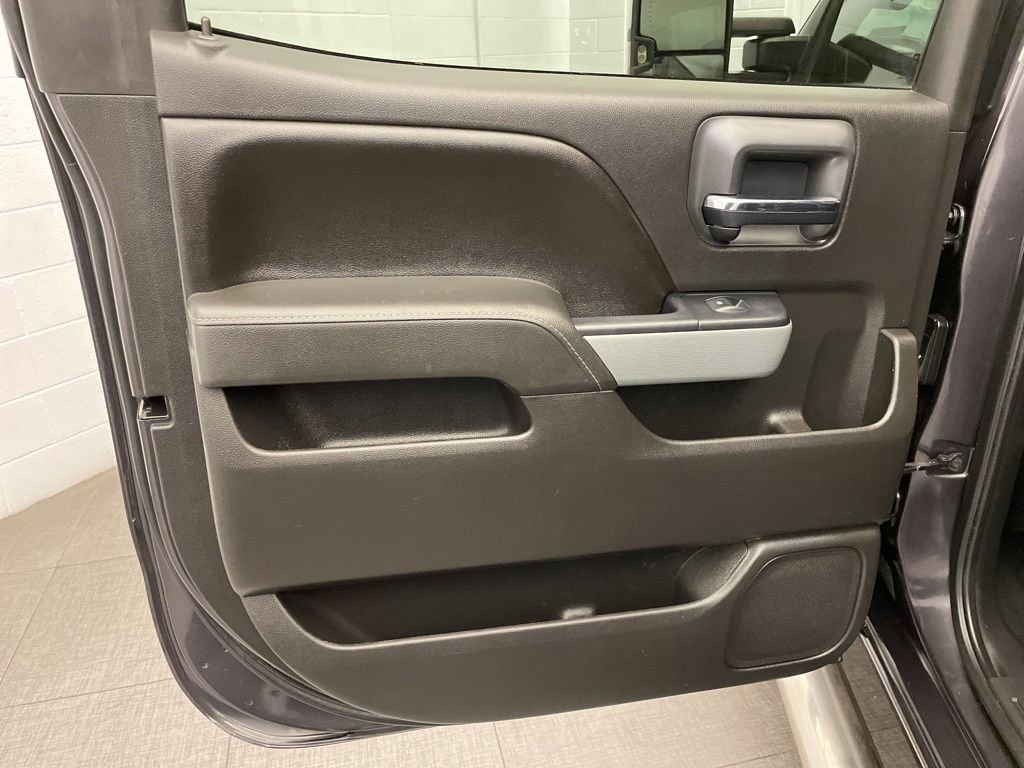 Used 2016 Gray Chevrolet LTZ image 25