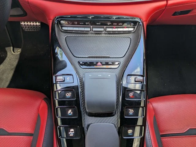 Used 2023  Mercedes-Benz Base image 20