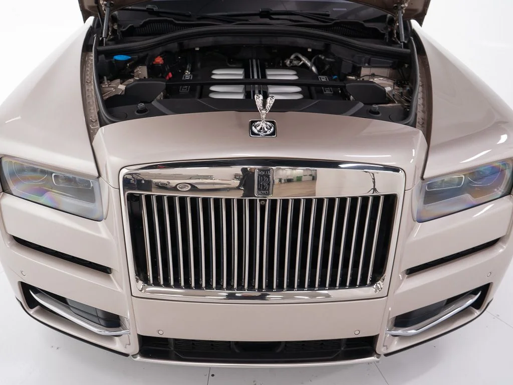 Certified Used 2019 White Sands Rolls-Royce  image 53