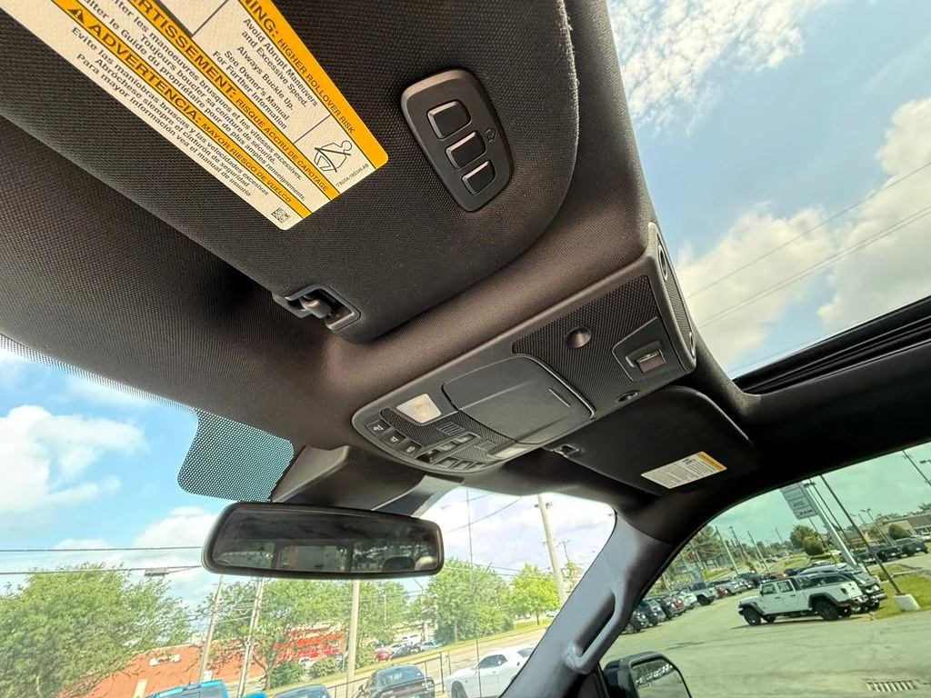 Used 2020 Black Ford Lariat image 26
