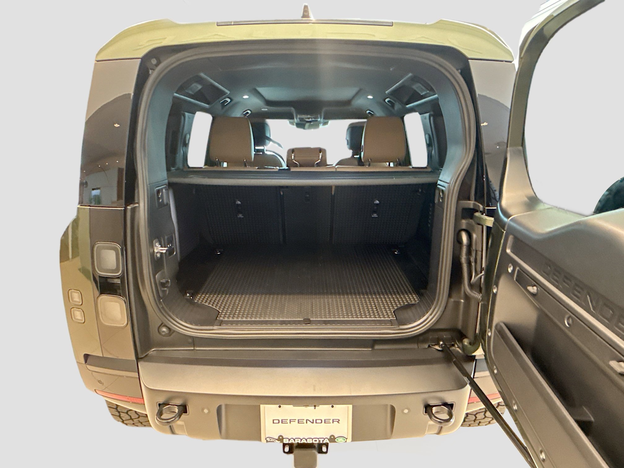 New 2026 Woolstone Green Land Rover X-Dynamic SE image 12
