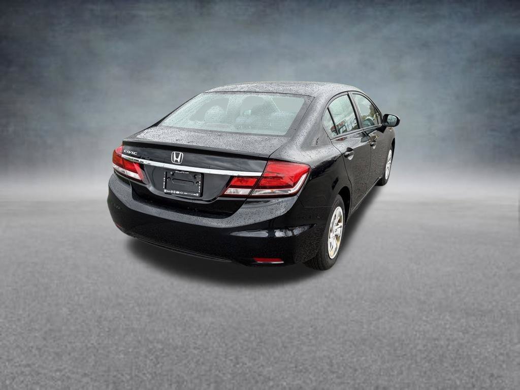Used 2015 Black Honda LX image 5