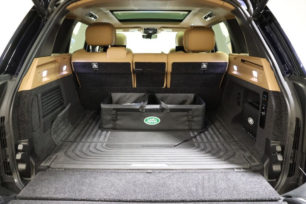 Used 2023 Portofino Blue Metallic Land Rover Autobiography image 47