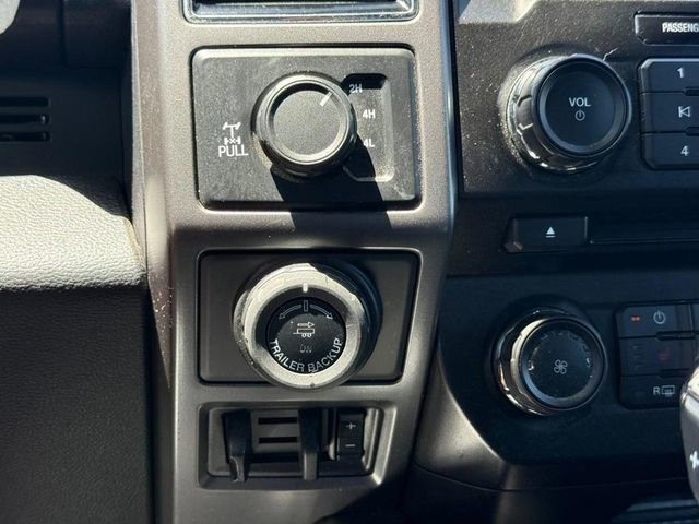 Used 2018 Black Ford XLT image 17