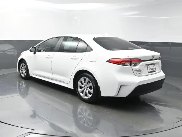 Used 2026 White Toyota LE image 5
