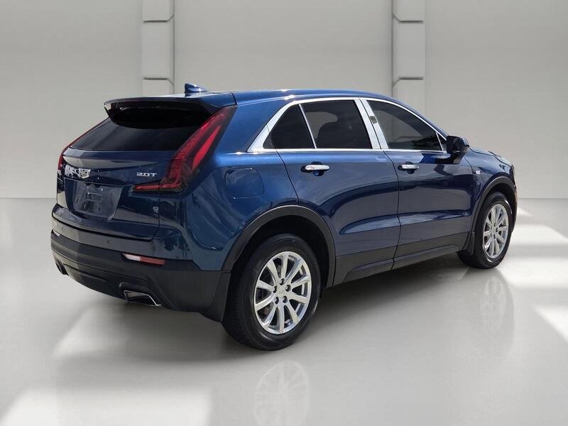 Used 2019 Atlantic Metallic CADILLAC FWD 4DR LUXURY image 5