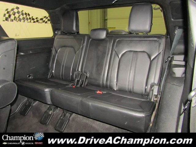 Used 2019 Gray Ford Limited image 23