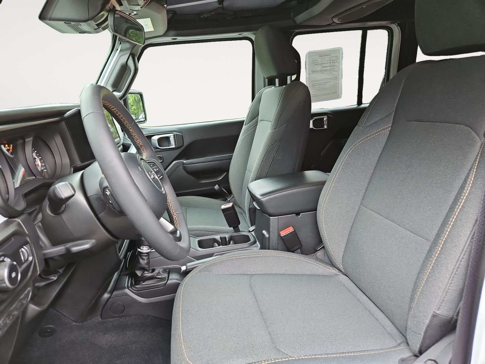 Used 2024 White Jeep Sport S image 9