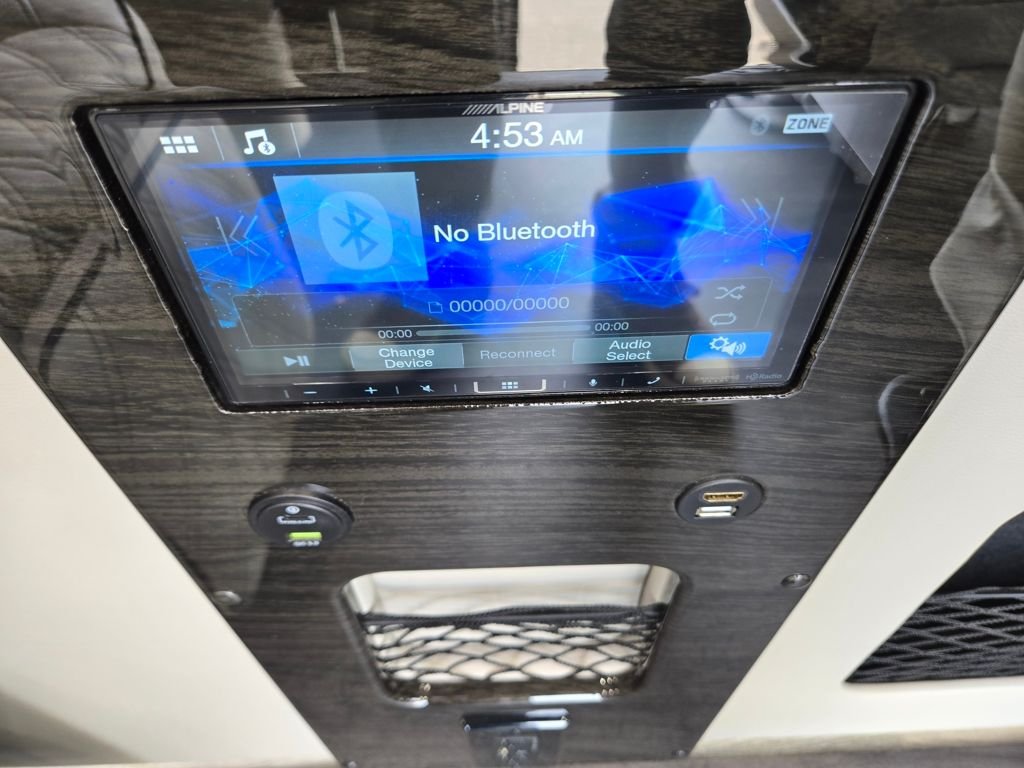 2025 Mercedes-Benz Sprinter Cargo Van Base - Photo 36