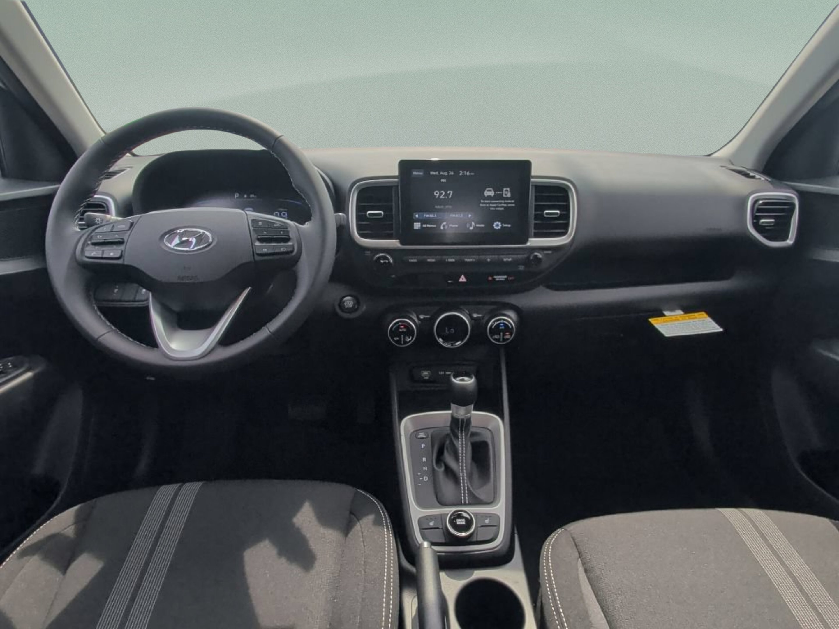 New 2026 Shimmering Silver Hyundai SEL image 34