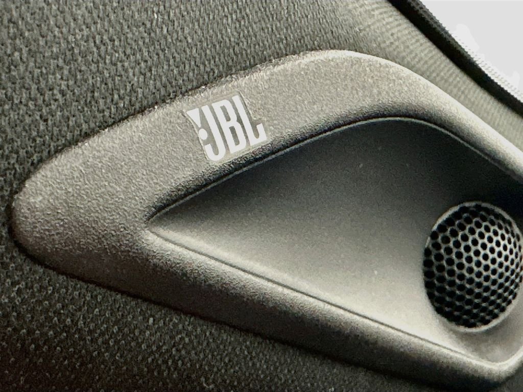 Used 2024 Pearl Toyota MAX Platinum image 20