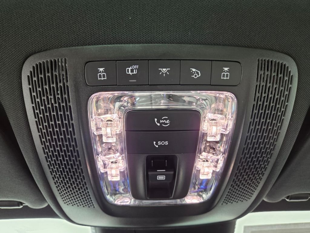 Certified Used 2025 Gray Mercedes-Benz GLA 250 image 20