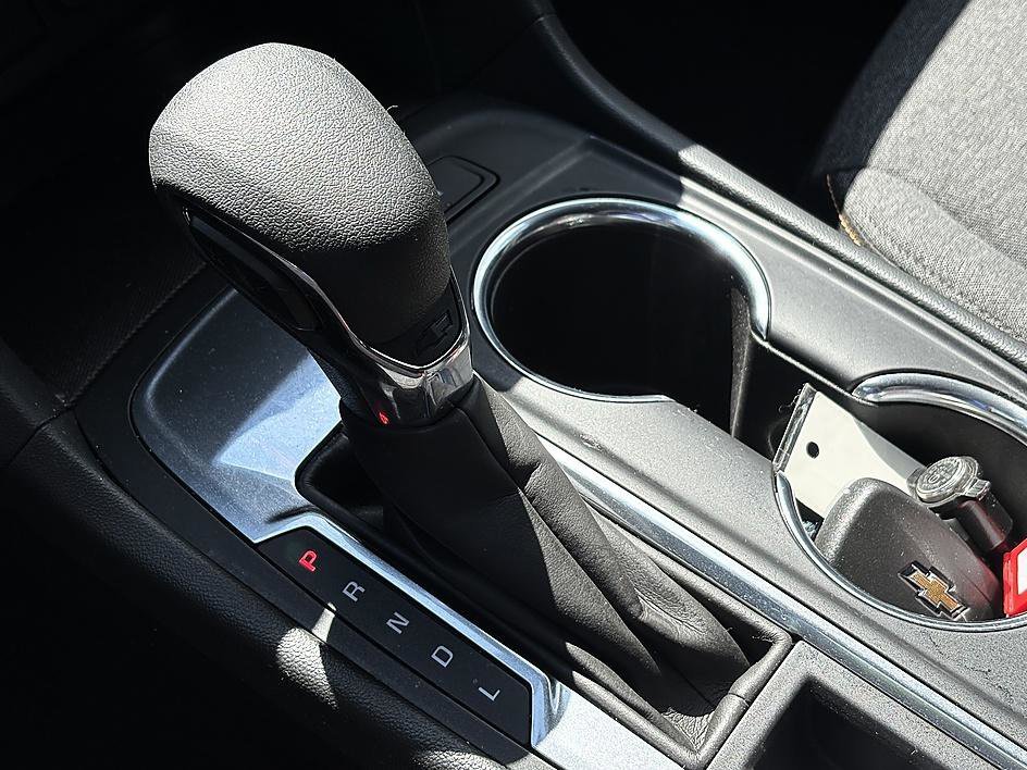 Used 2024 Sterling Gray Metallic Chevrolet LT image 20
