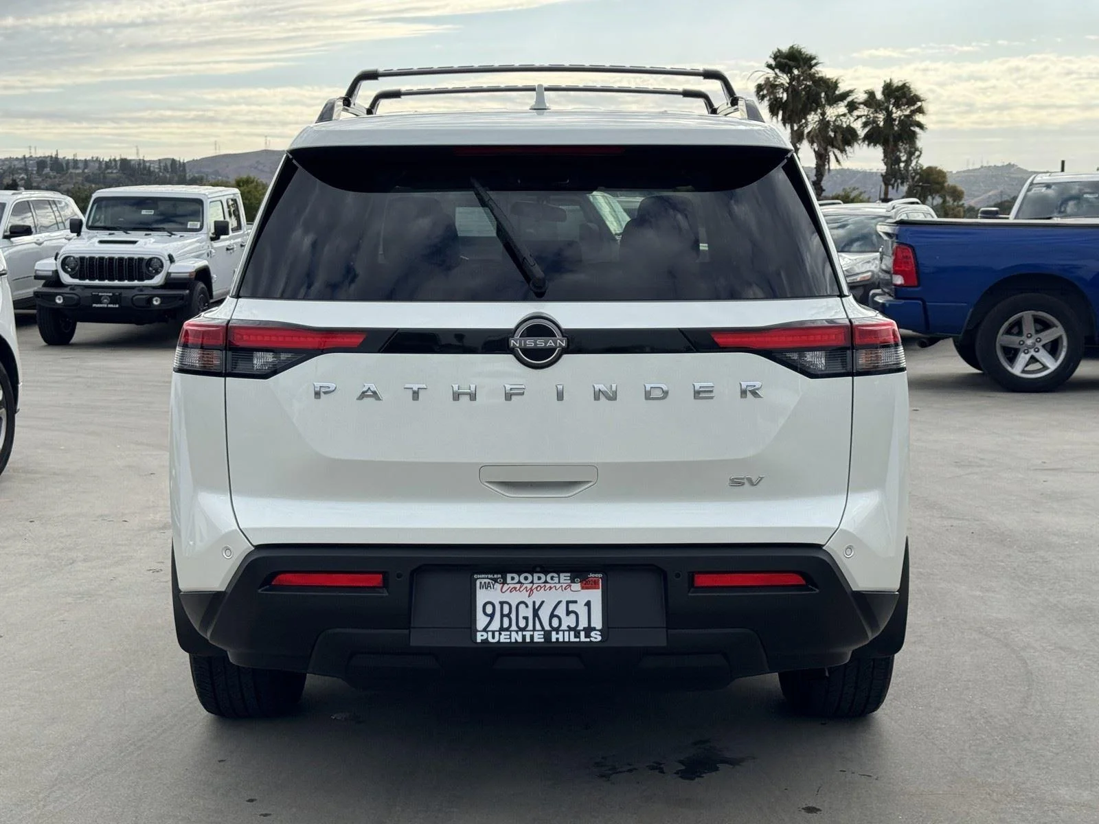 Used 2022 Pearl White Tricoat Nissan SV image 5