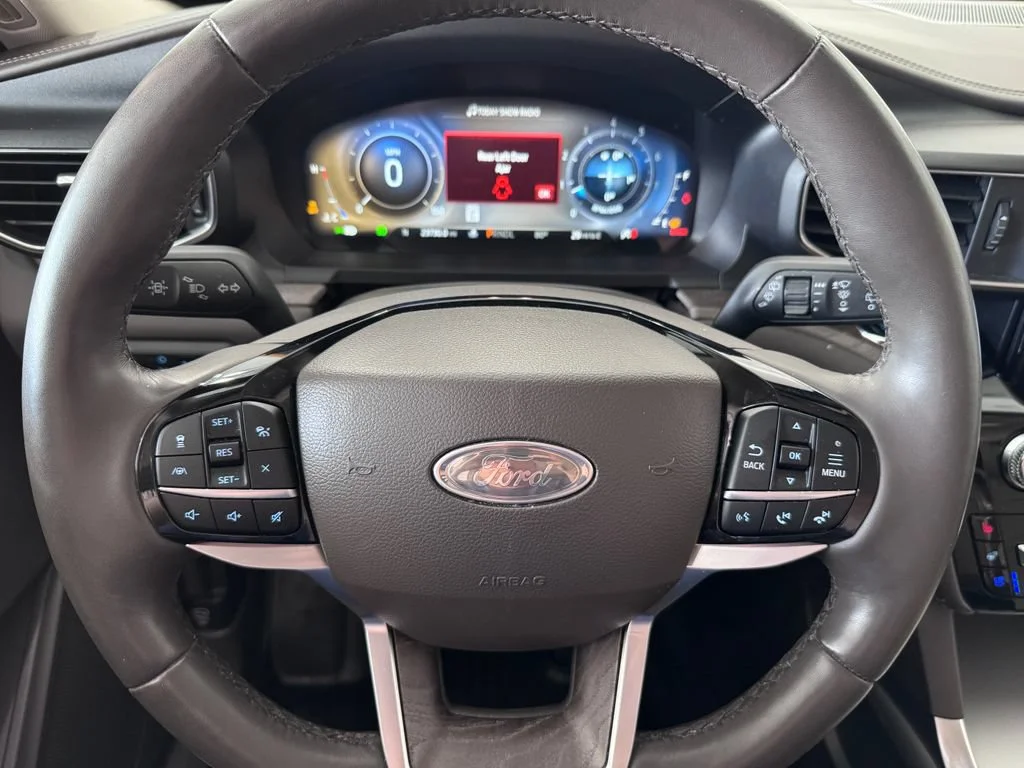 2024 Ford Explorer Platinum - Photo 15