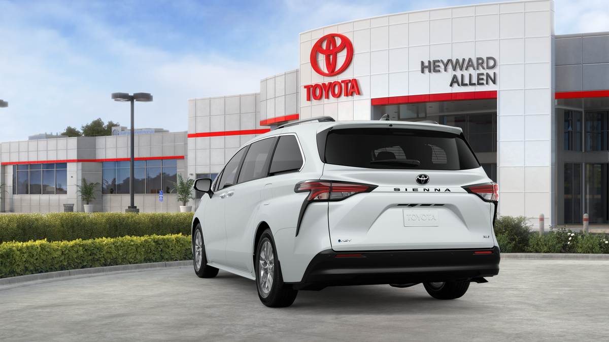 New 2026 Wind Chill Pearl Toyota XLE image 29