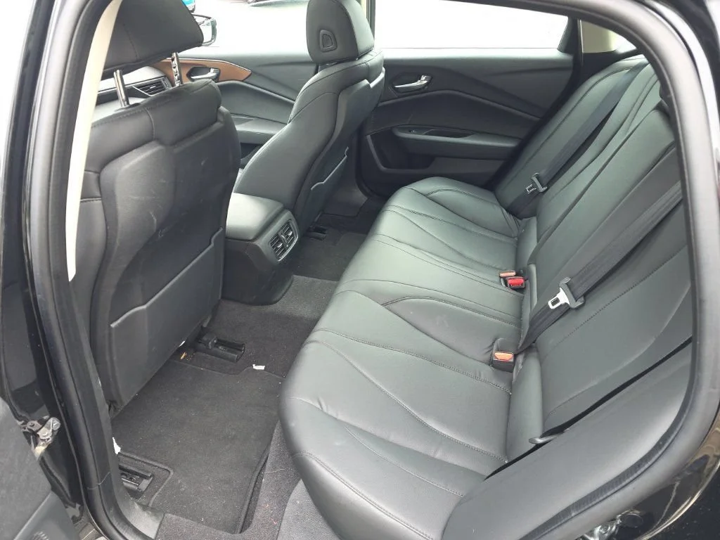 Used 2021 Majestic Black Pearl Acura Base image 14